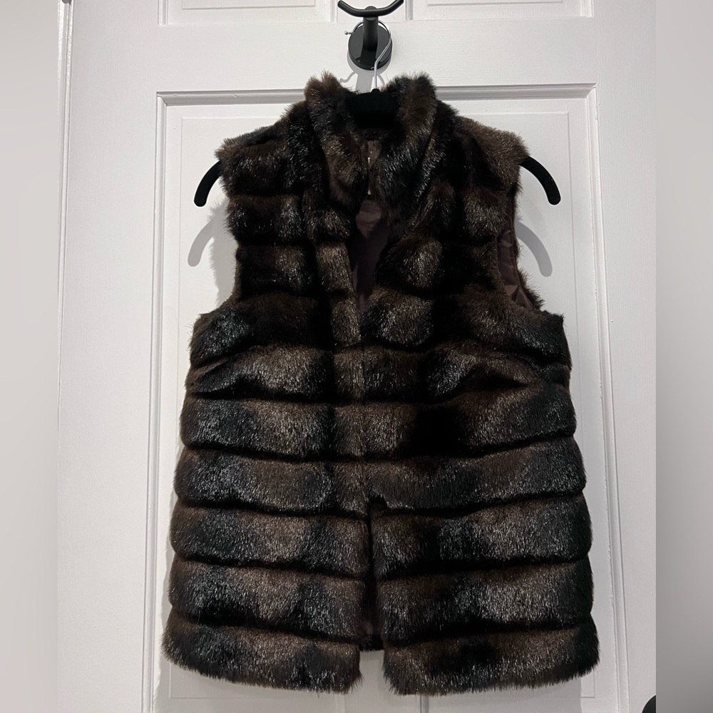 MICHAEL Michael Kors Faux Fur Brown Vest, XS